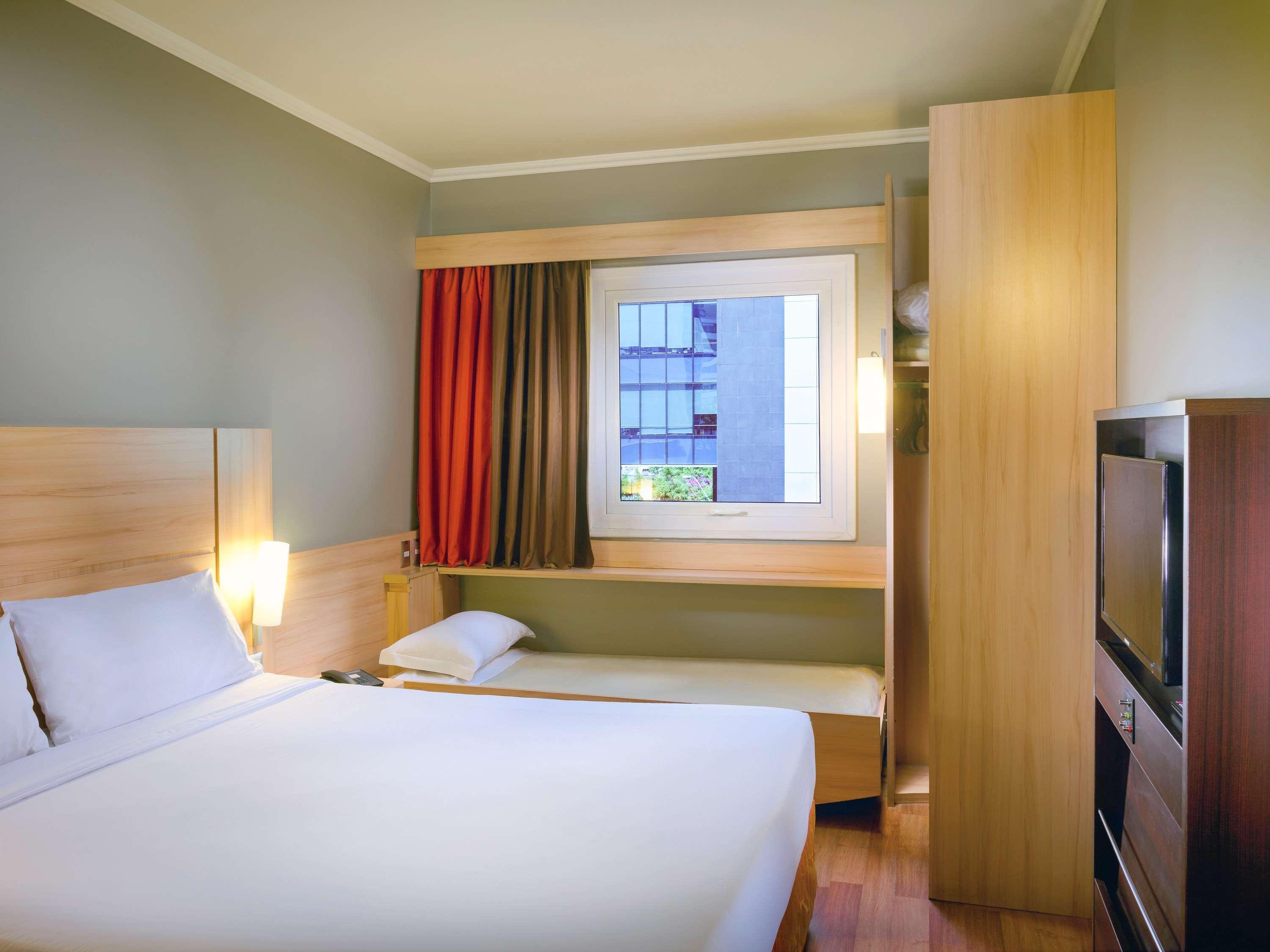 Ibis Santiago Las Condes Екстер'єр фото