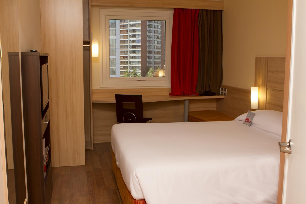 Ibis Santiago Las Condes Екстер'єр фото