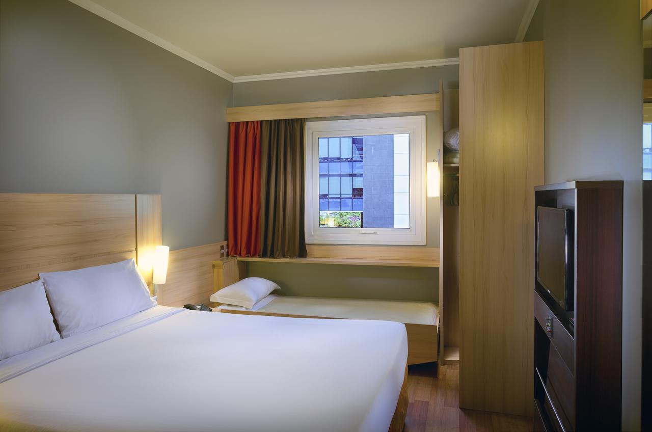 Ibis Santiago Las Condes Екстер'єр фото